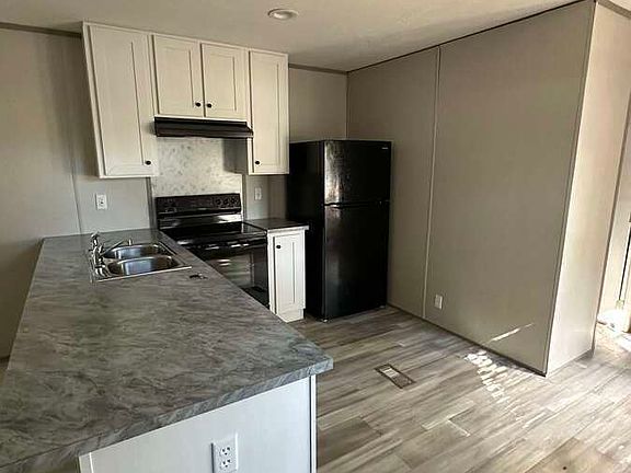 5th image of 200 Whittington Dr #120