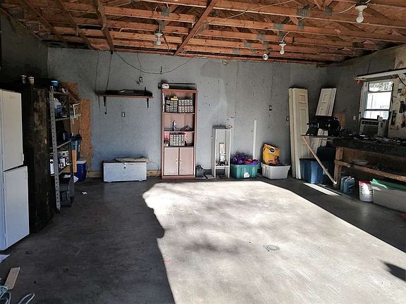 5th image of 52 Franklin Dr