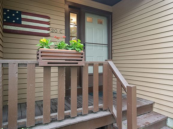 3rd image of 20 Hawthorne Vlg APT C