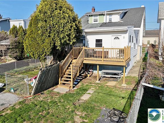 5th image of 866 N Maxwell St