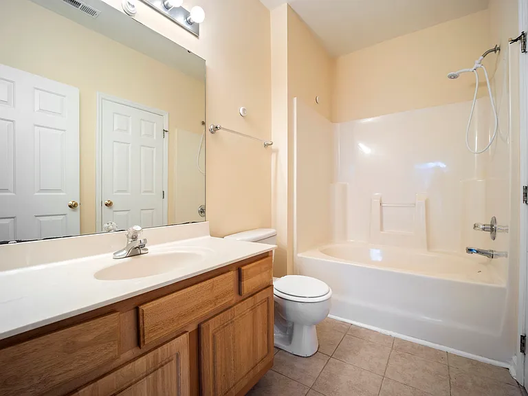 1511 Kudrow Ln — Photo 27