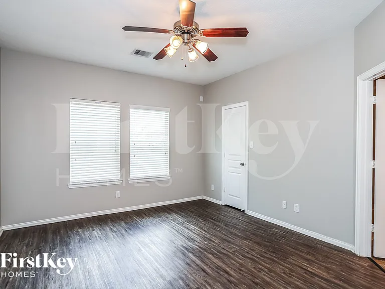 7006 Orchid St — Photo 8