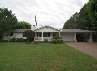 3515 Villa Dr, Jasper, IN 47546