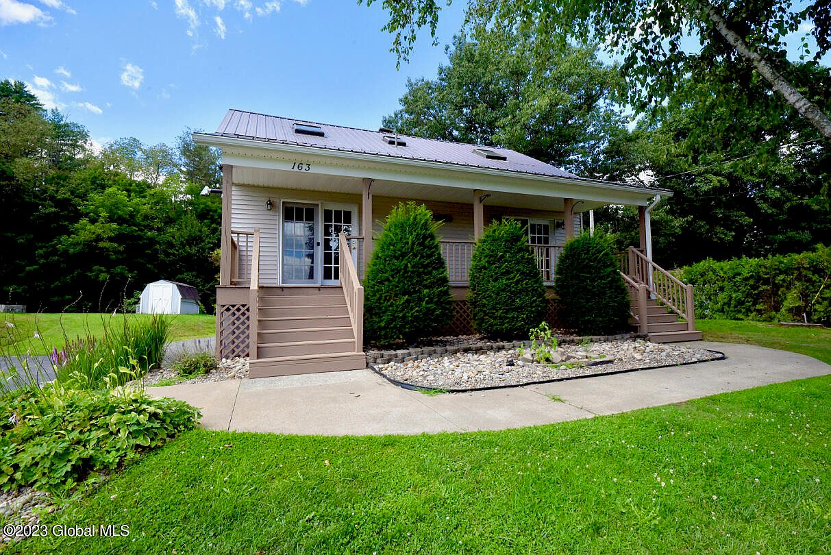 163 Lakeside Drive, Mayfield, NY 12117 MLS 202322732 Zillow