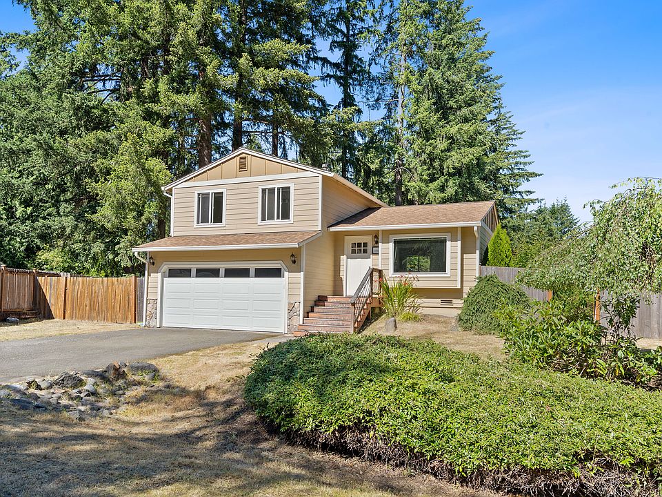 1st image of 22964 NE 26th Pl