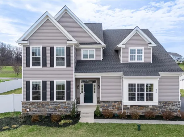 70 Kate Ct, Easton, PA 18042