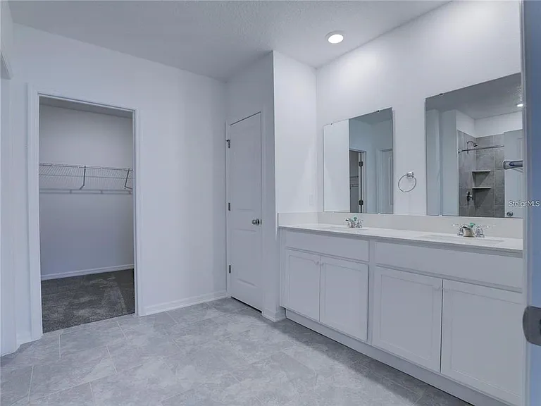 602 Bell Prairie Cir — Photo 5