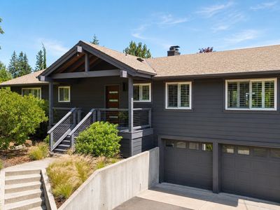 725 Marylhurst Dr, West Linn, OR, 97068