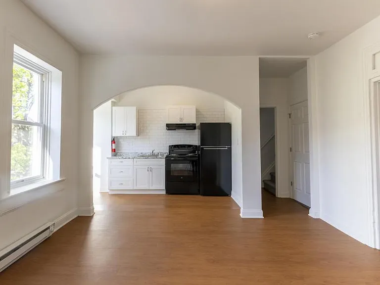 529 E Cumberland St #B — Photo 5