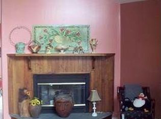 12 Sages Loop, Kerhonkson, NY 12446