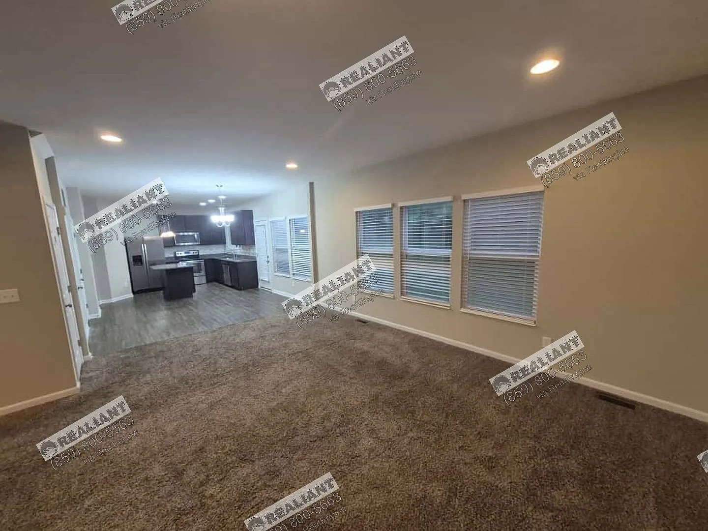 4 bed, 2.5 bath, 2000 sqft, $2,995 — Photo 3