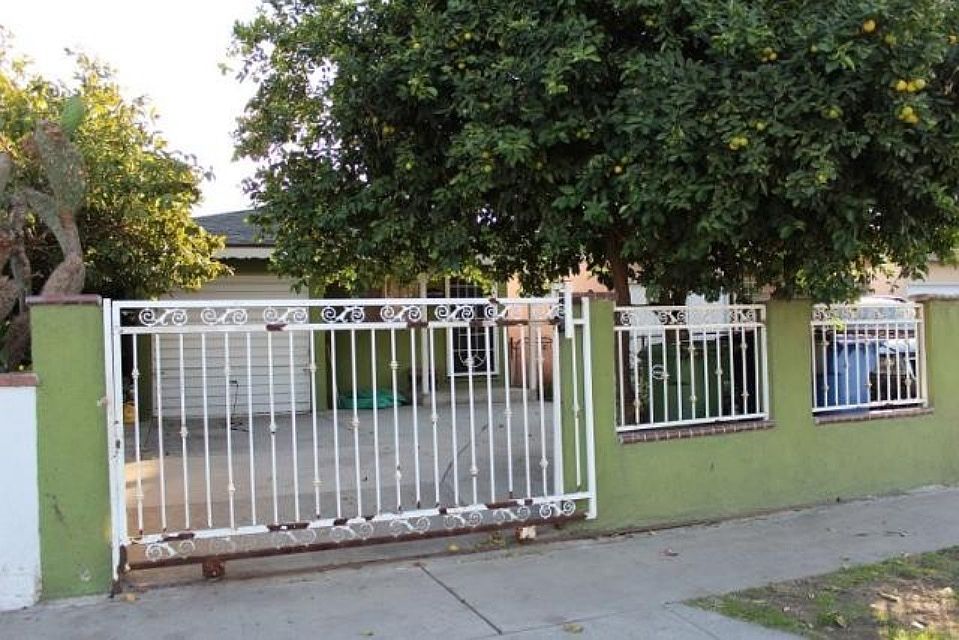 1st image of 11436 Belcher St