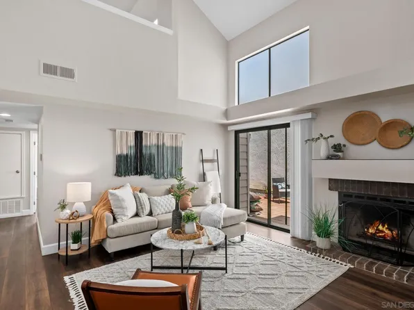 802 Spindrift Ln, Carlsbad, CA 92011