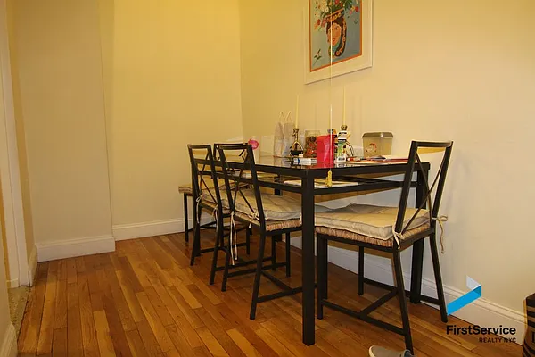 Rented by FirstService Realty (legacy) | media 20