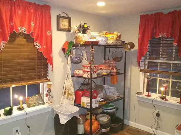 4523 Juneau Rd, Punxsutawney, PA 15767