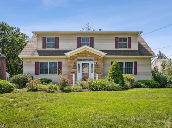 89 Riverside Dr, Denville Twp., NJ 07834