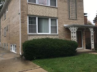 2204 Oakton St APT 1, Park Ridge, IL 60068