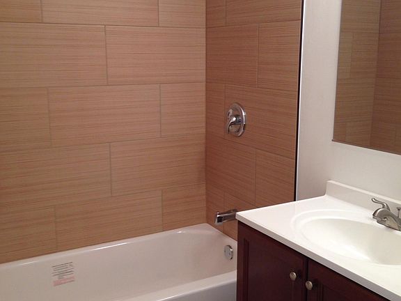4th image of 5953 N Elston Ave