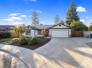 432 Benjamin Ct, Exeter, CA 93221