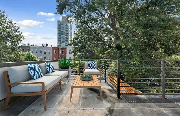 Sold by 5 Boro Realty Corp | media 34