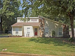 1st image of 821 Barbara Lynn Dr