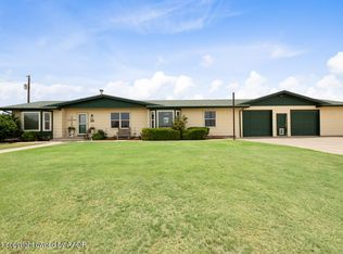 4029 County Rd E, Hereford, TX 79045