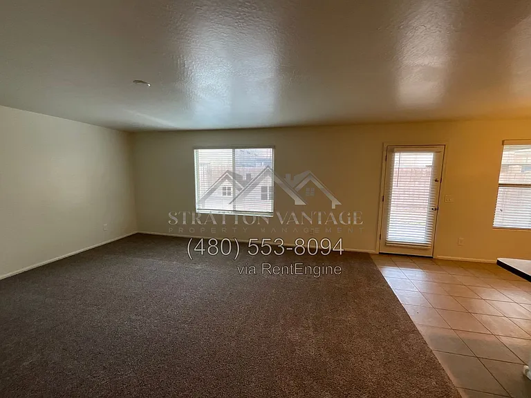 6112 E Paradise Ln — Photo 6