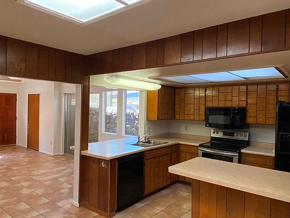 5th image of 214 Montego Bay Dr