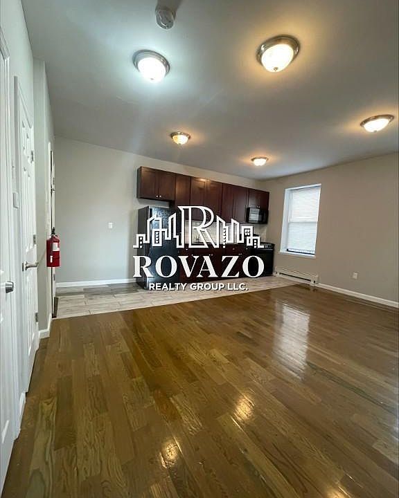 2nd image of 235 Munn Ave APT 306