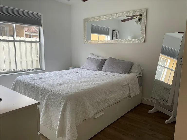 805 Falling Water Rd — Photo 19