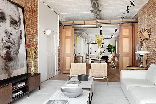 Sold by Compass | media 3