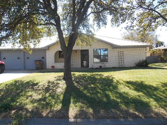 3rd image of 1713 Catalina Dr