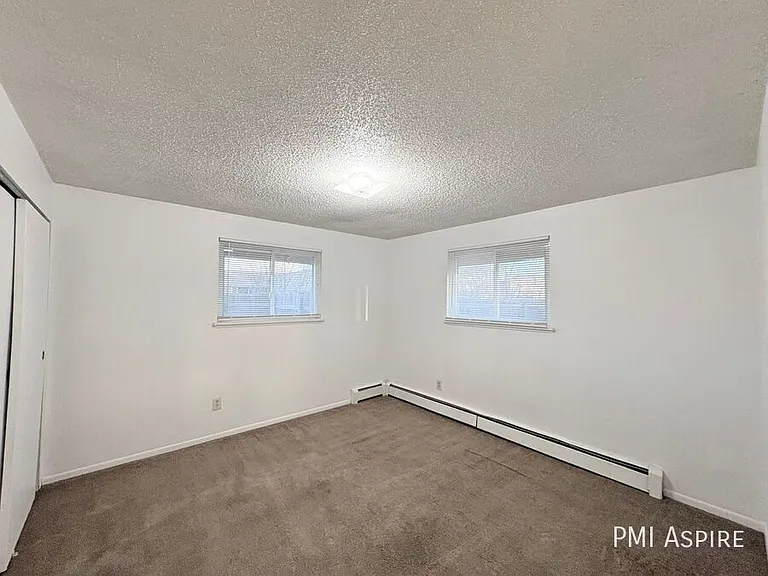 3492 Butternut Dr — Photo 11