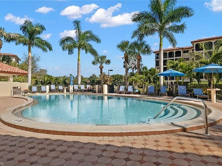 6020 Pelican Bay Blvd #E-402 — Photo 40