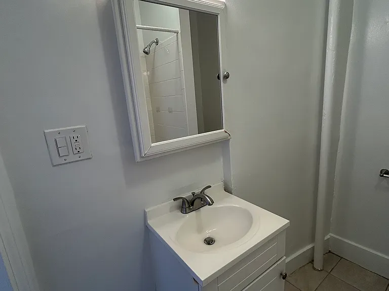 26 Joy St #6 — Photo 7