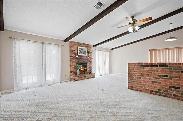 Building Photo - 117 S Queens Dr