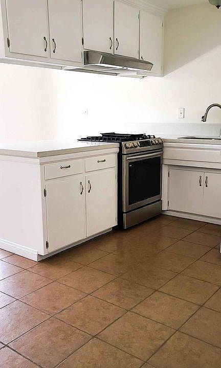 1st image of 1026 W G St #B