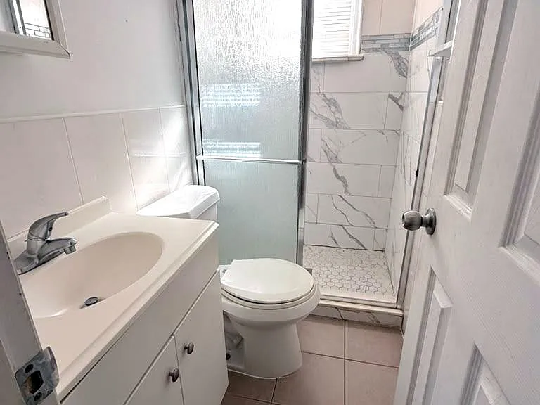 8 Herman Ave — Photo 15
