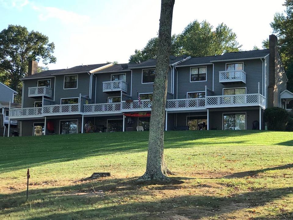 1st image of 219 Shore Dr