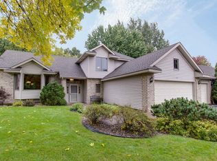 341 Dunbar Way, Saint Paul, MN 55115