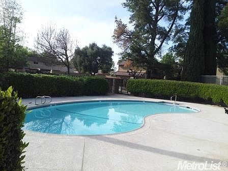 3rd image of 6072 Via Casitas