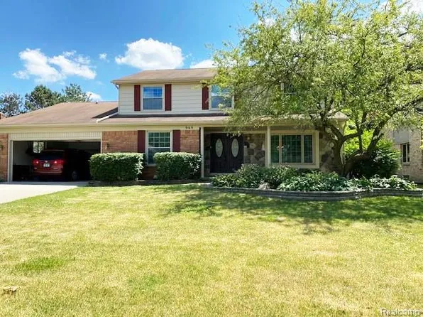 969 Bridge Park Dr, Troy, MI 48098