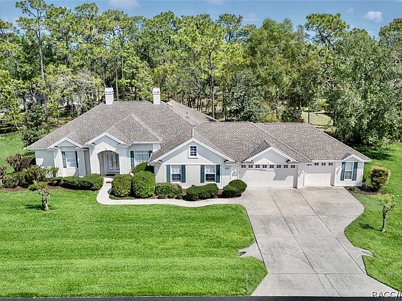 2nd image of 27 Deerwood Dr