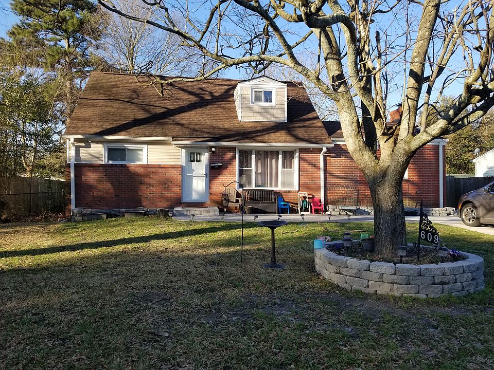 Custom garden areas in front