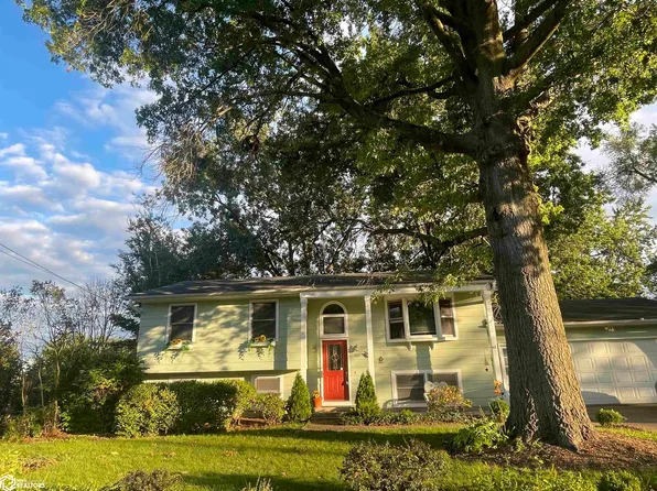 800 Liberty Dr, Fairfield, IA 52556