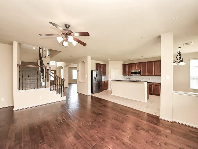 4 Palmdale Ln — Photo 32