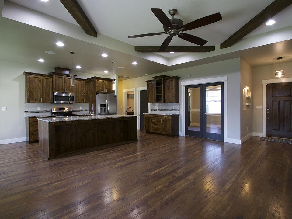 2nd image of 2408 W Sheridan Ave