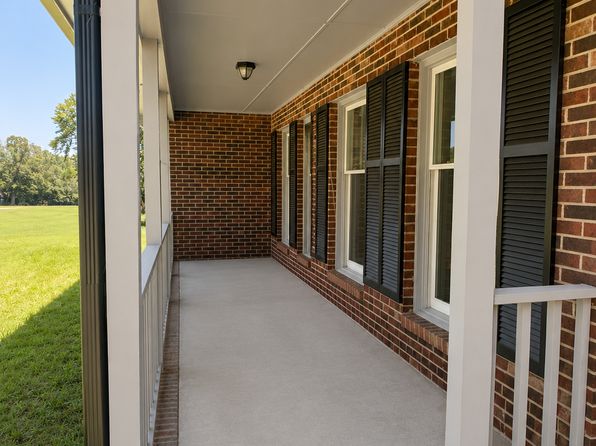 124 Shadowgate Dr