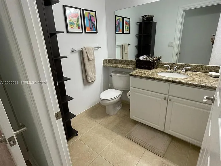 3001 NE 185th St #612 — Photo 17