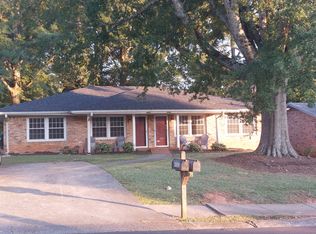 4159 Windsor Oak Dr, Atlanta, GA 30340